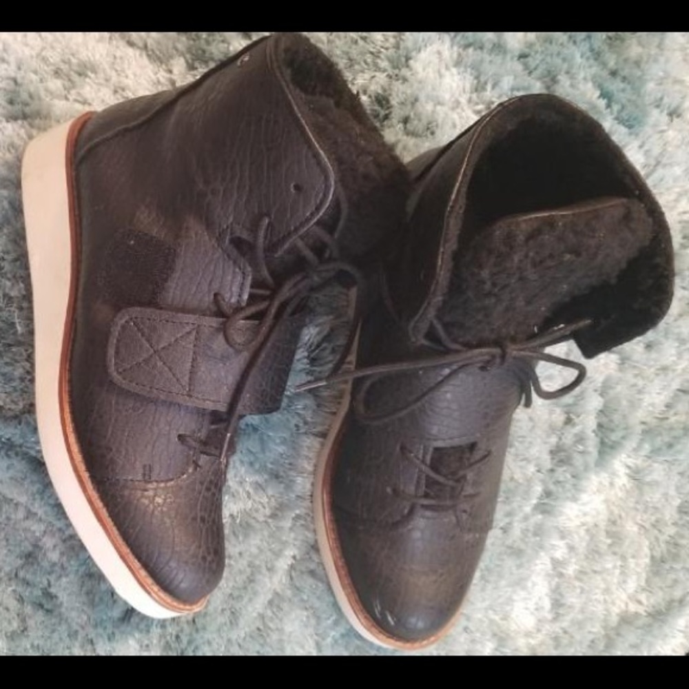 Athletic boot - Picture 5 of 5